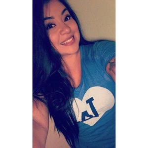 Meet your Posher, Cecilia